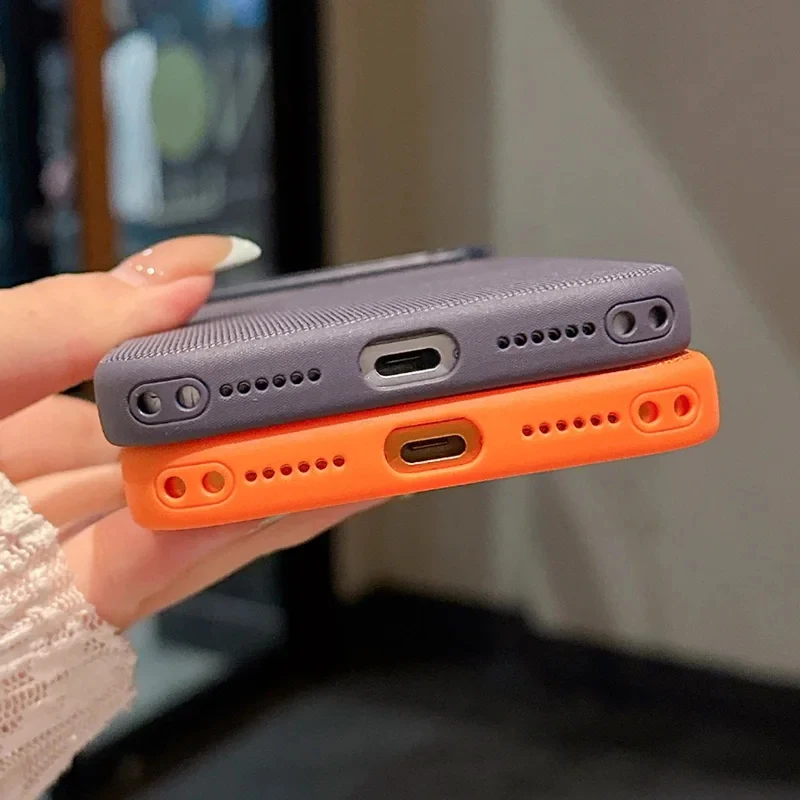 غطاء مغناطيسي منسوج بتقنية أصل - مراجعة Wireless Charger وسعره